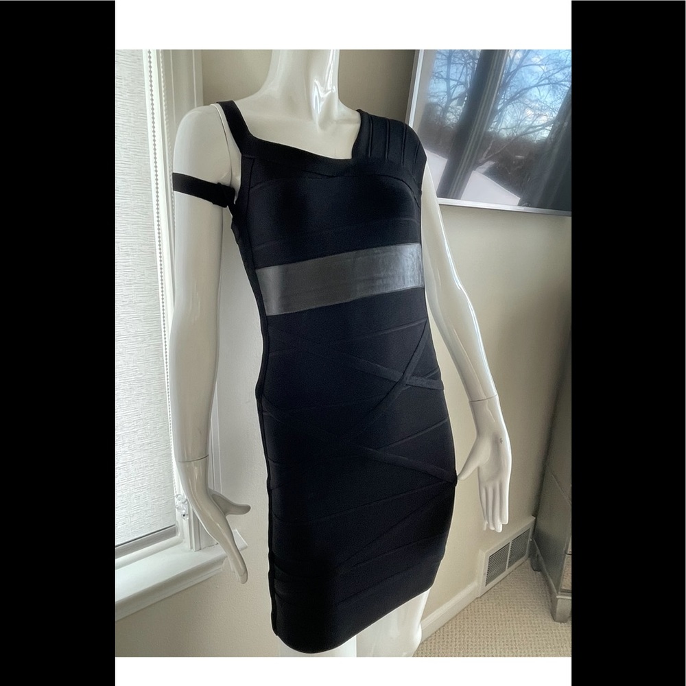 Black Strada black sleeveless bandage dress